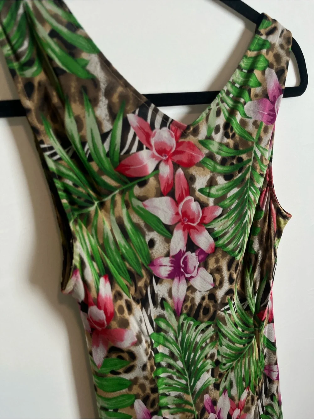 Signature by Robbie Bee 2-Piece Dress
*Fits similar to size 8- marked 12* - Picture 9 of 14